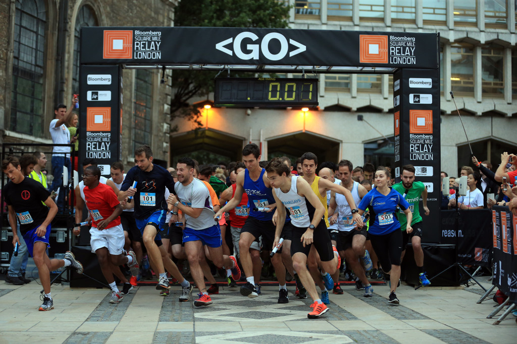 LONDON, ENGLAND - SEPTEMBER 17: <> during the Bloomberg Square Mile Relay on September 17, 2015 in London, England. (Photo by Stephen Pond/Getty Images) *** Local Caption *** The Start of the race